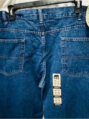 Berne Men's Blue Relaxed Fit Work wear Jeans 38X34 durable NWT
